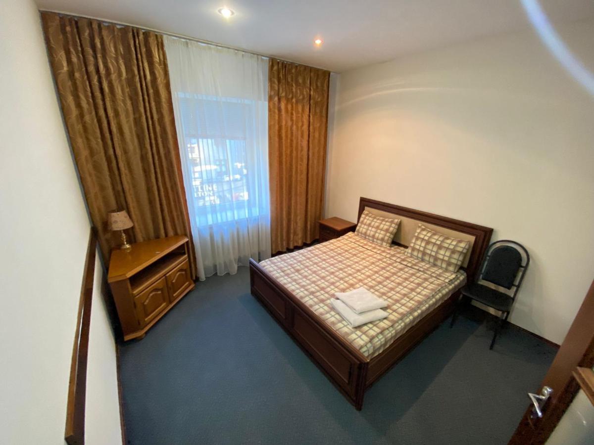 White New Apartments Ultracentral 2-Rooms In The Heart คีชีเนา ภายนอก รูปภาพ