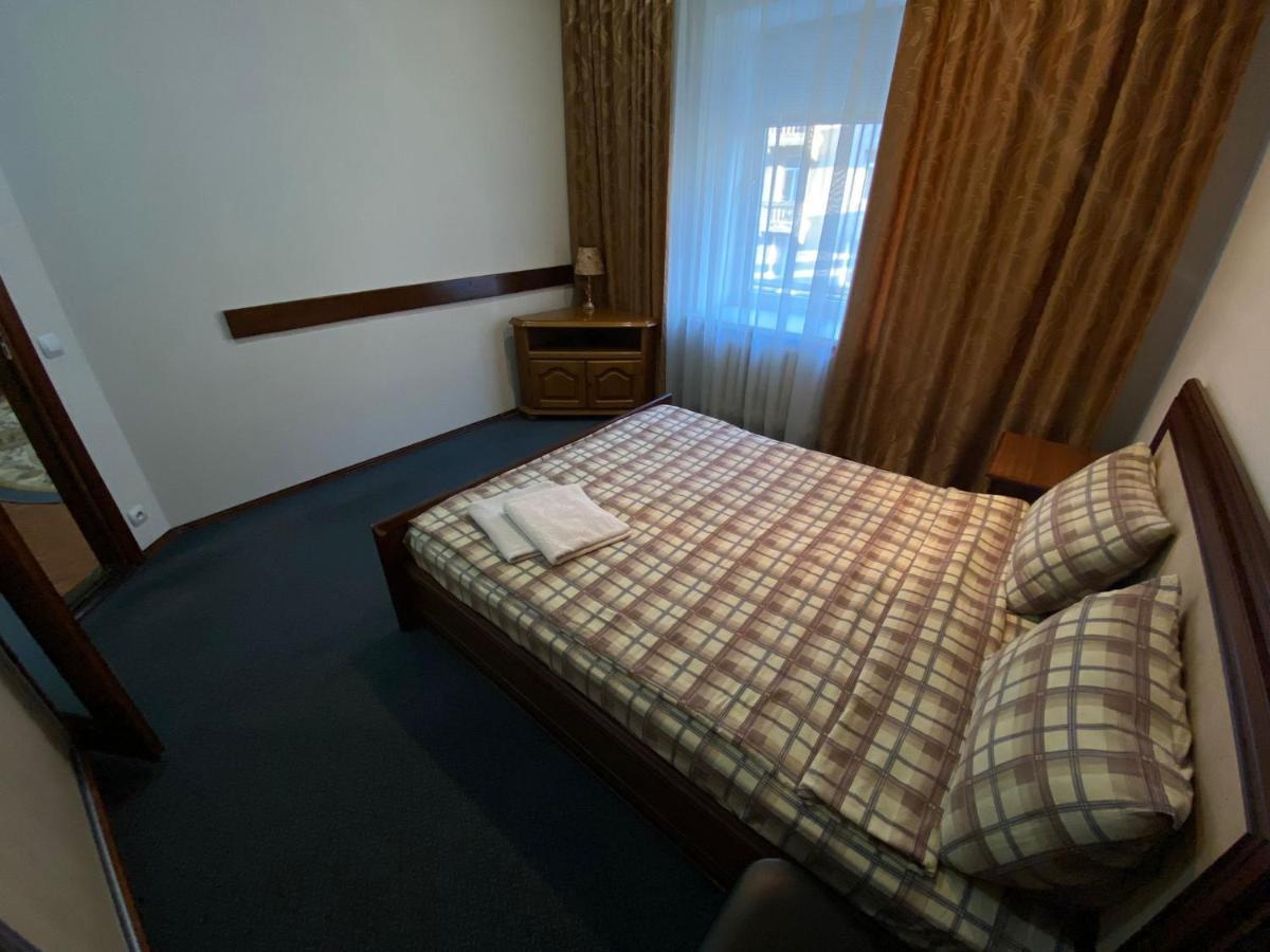 White New Apartments Ultracentral 2-Rooms In The Heart คีชีเนา ภายนอก รูปภาพ