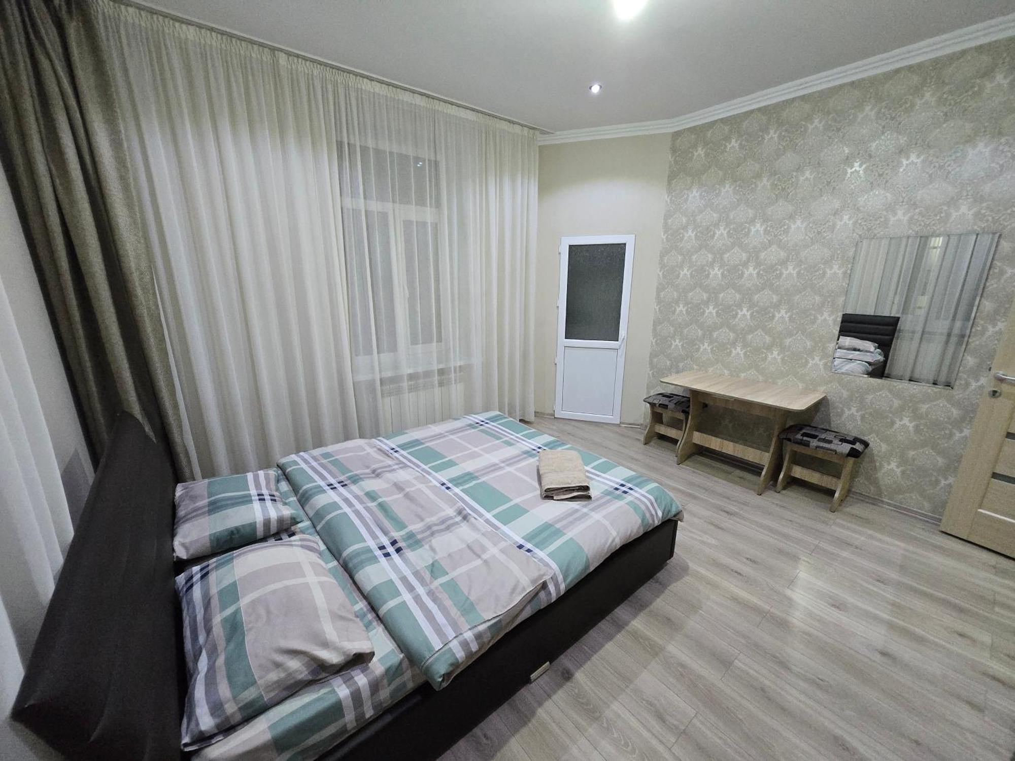 White New Apartments Ultracentral 2-Rooms In The Heart คีชีเนา ภายนอก รูปภาพ