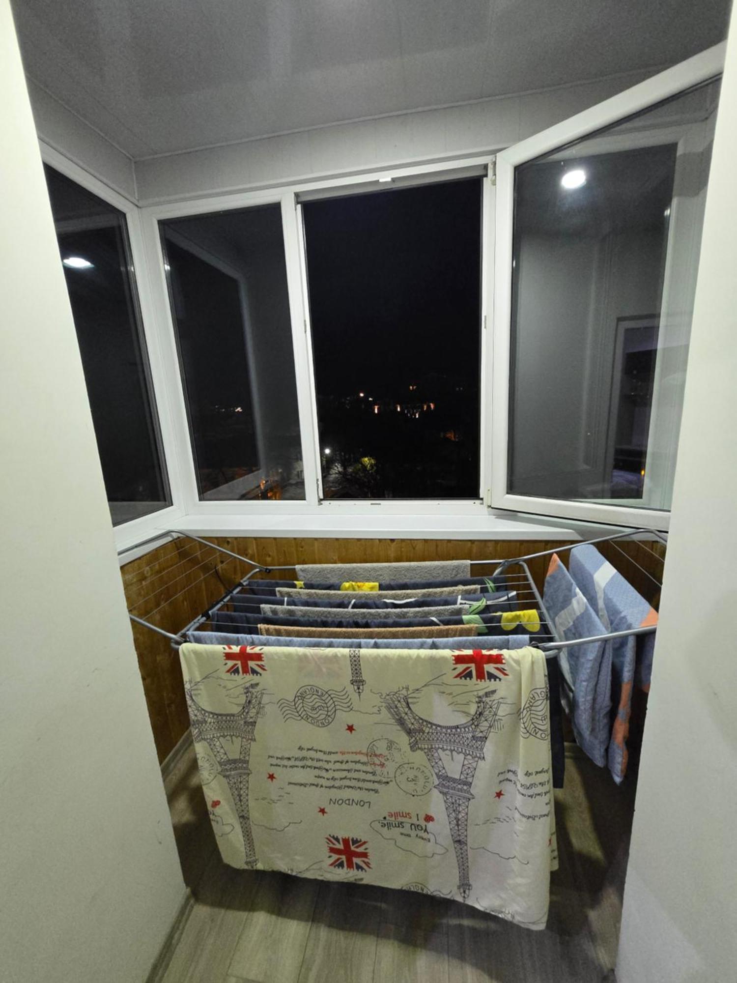 White New Apartments Ultracentral 2-Rooms In The Heart คีชีเนา ภายนอก รูปภาพ